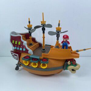 Super Mario Deluxe Bowser's Air Ship Playset